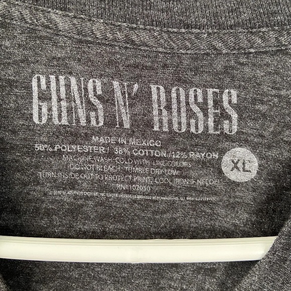 Guns And Roses | Dark Gray/Black Short Sleeve Shirt Size XL - Picture 3 of 7